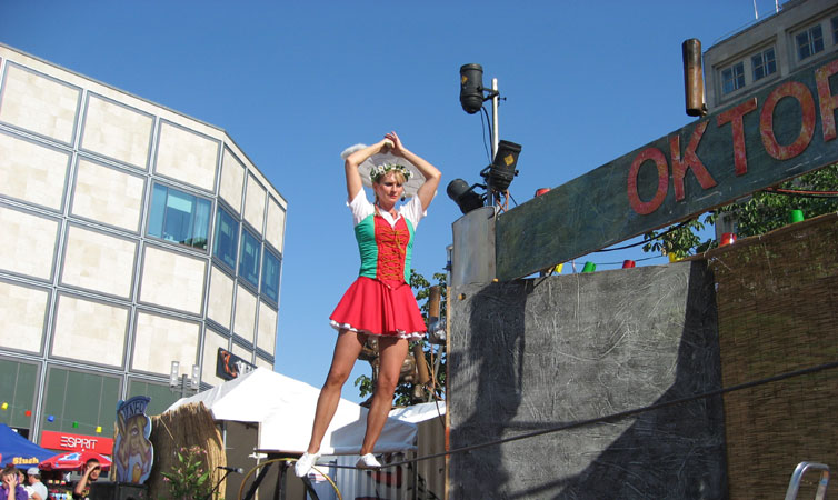 Mariann Engels | Seilartistik | Programm 'Ungarisches Blut'